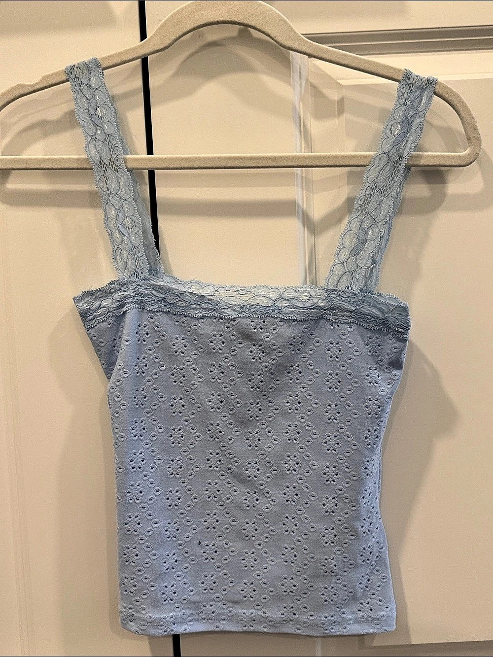Edikted Virginia Lace Trim Eyelet Tank Top Blue XS
